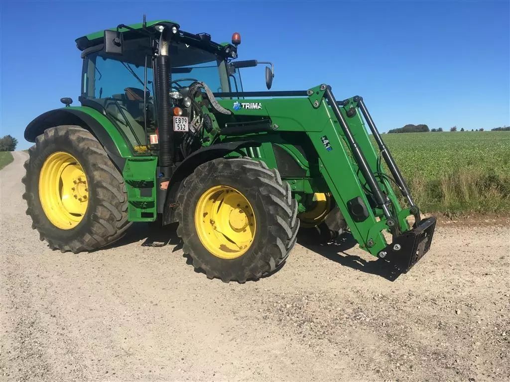 John Deere 6125 R Tractor €50,852