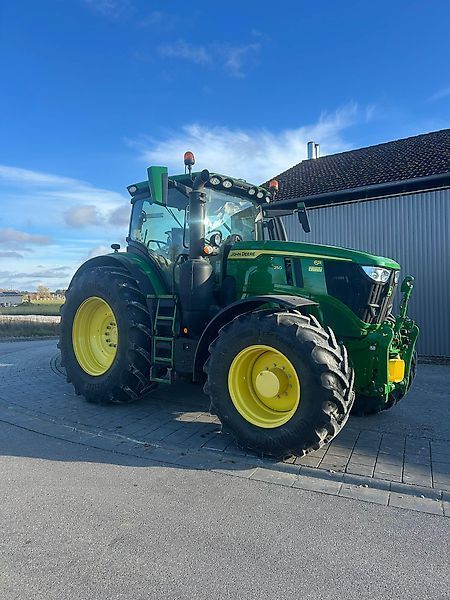 John Deere 6R 250 Tractor €165,600