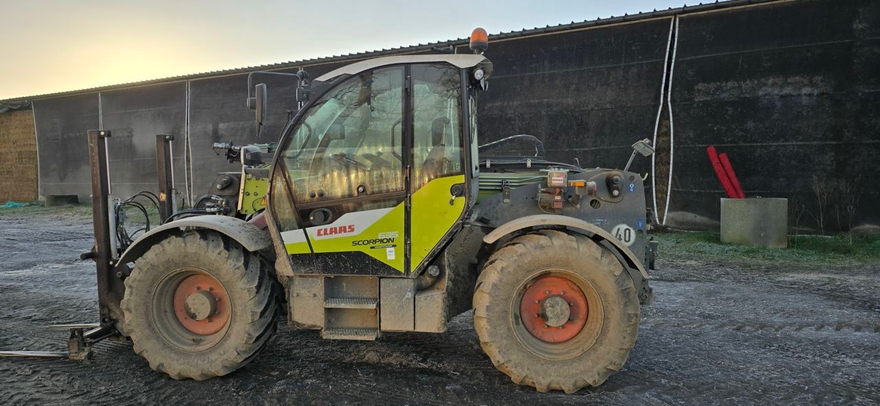 E-FARM: Claas scorpion 635 - Teleskoplader - id MJUYYNH - 48.000 € - Baujahr: 2019 - Abgelesene Motorstunden: 4.400,Frankreich