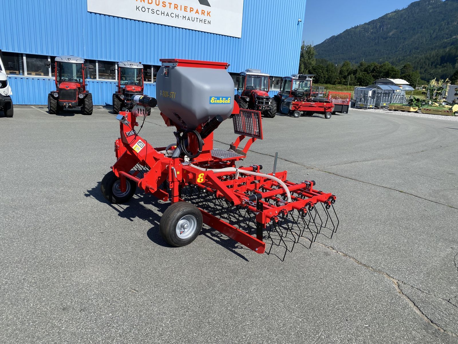 E-FARM: Einböck pneumaticstar-sti 300 - arbeitsbreite 3m - Aufbaudrillmaschine - id MUTIHG1 - 9.742 € - Baujahr: 2025 - Österreich