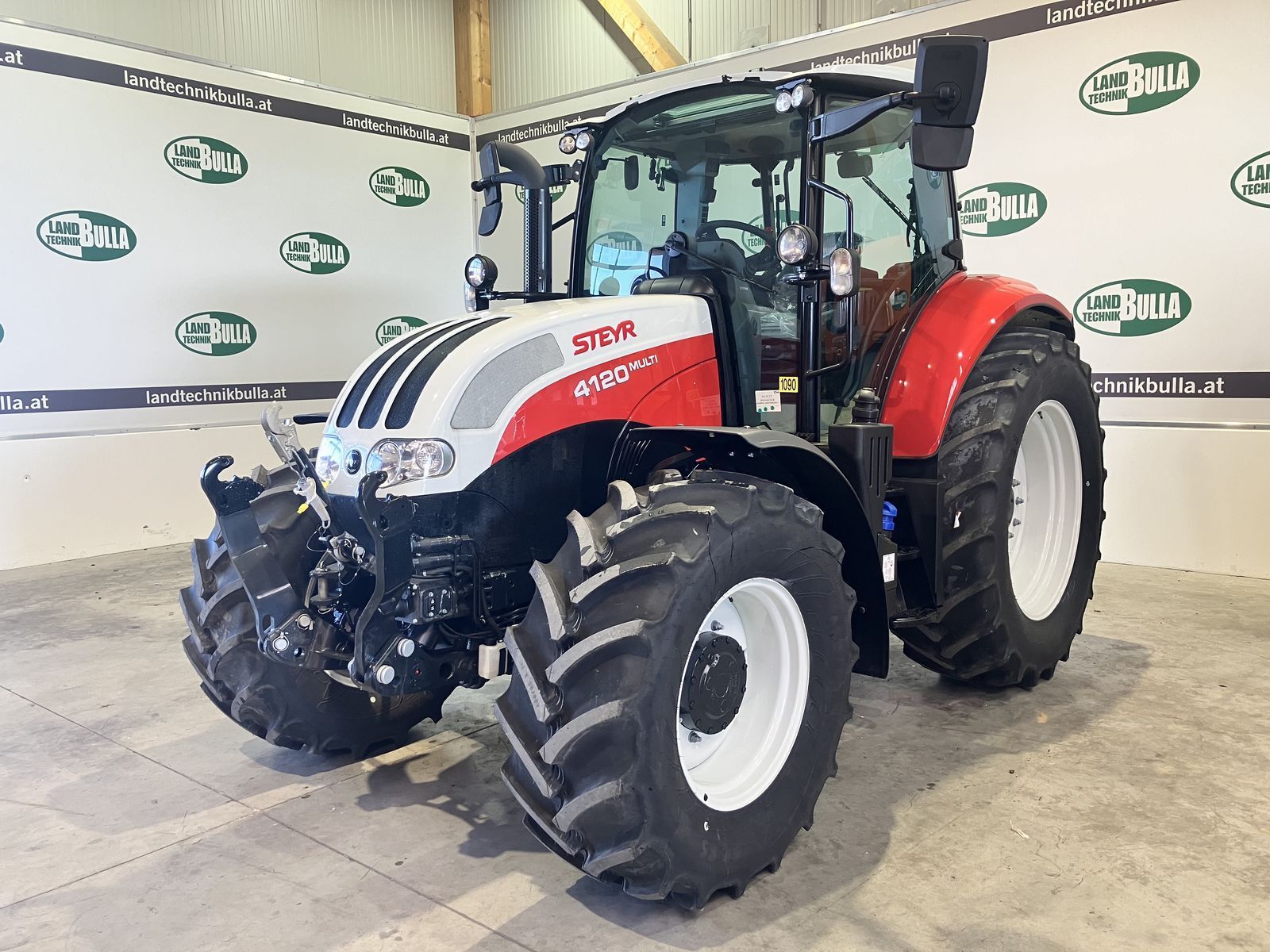 E-FARM: Steyr Multi 4120 - Tractor - id EHSVSNF - Año: 2025 - Potencia del motor: 117,Austria