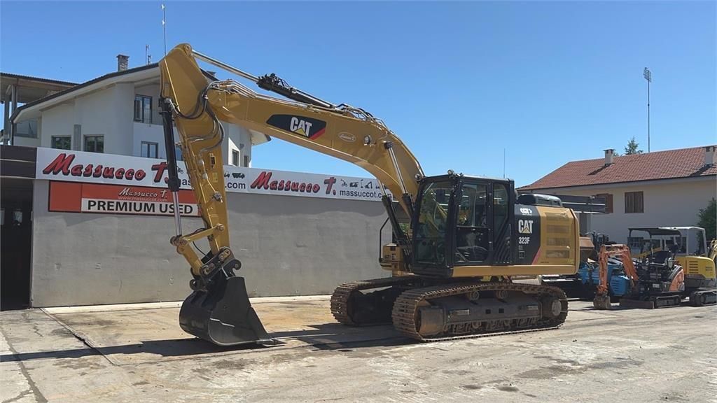 Caterpillar 323fln Гусеничный экскаватор 97 000 €