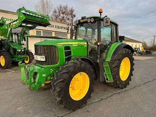John Deere 6930 Premium Tractor €50,000