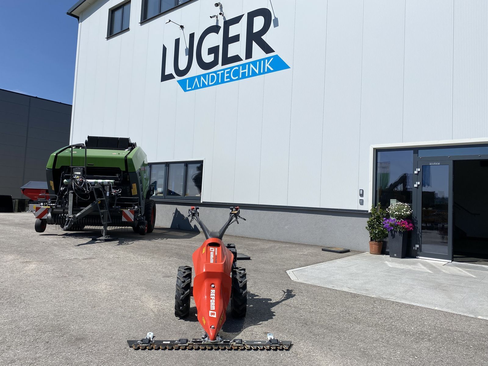 REFORM motech cm826d Mower €6,000