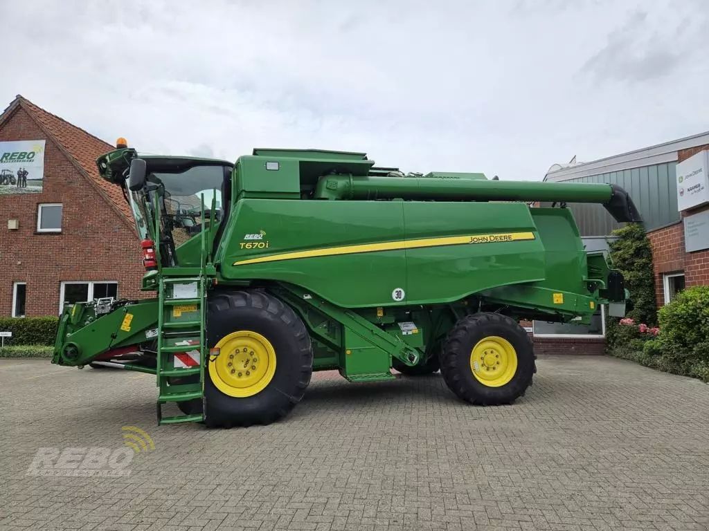 E-FARM: John Deere T 660 - Kombájn - id JGDMQWP - 239 000 EUR - Gyártási év: 2018 - Üzemóra (motor): 1286,Motor teljesítménye (LE): 388,Németország