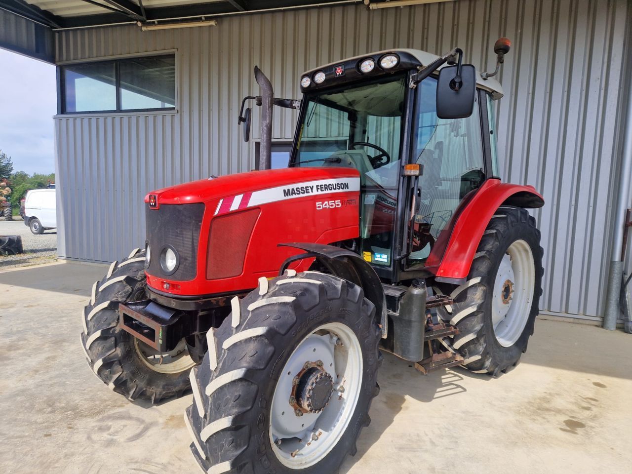 Massey Ferguson 5455 Traktor 25 000 €