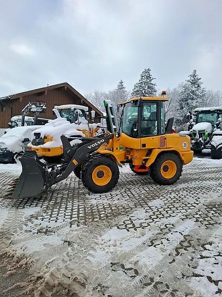 VOLVO radlader l35g , bj2022, 320 betriebsstunden, miete möglich Cargador de ruedas 64.500 €