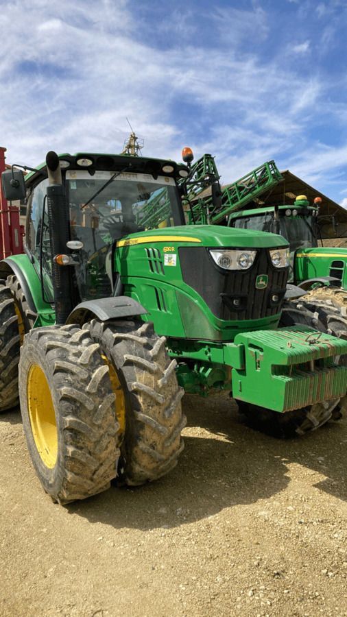 E-FARM: John Deere 6130 R - Tractor - id 4VAM2EI - 56.000 € - Año: 2014 - Horas: 5300,Potencia del motor: 130,Francia