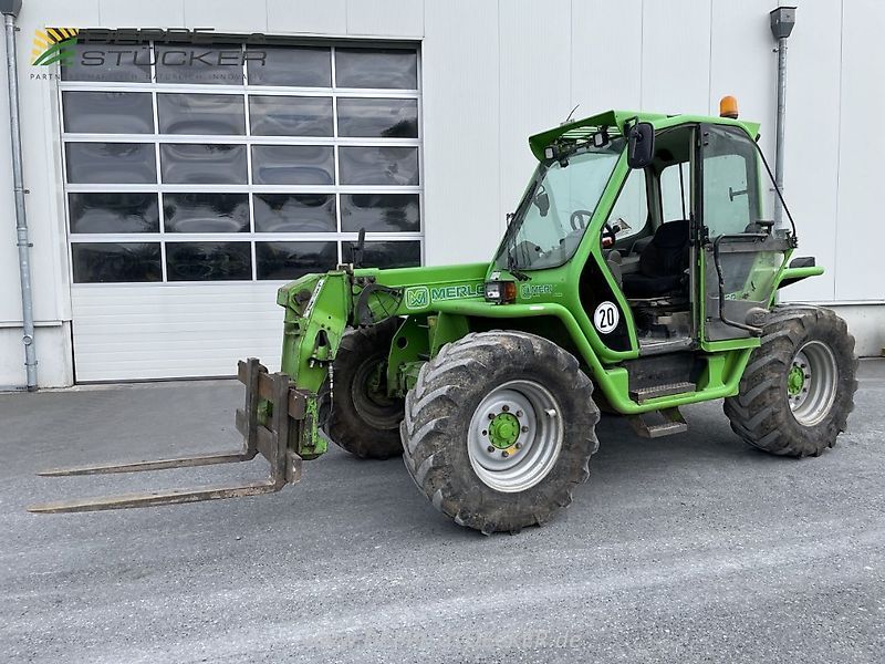 E-FARM: Merlo p40.7 - Manipulador telescópico - id CFQMQQG - 28.700 € - Año: 2012 - Horas: 5093,Potencia del motor: 140,Alemania