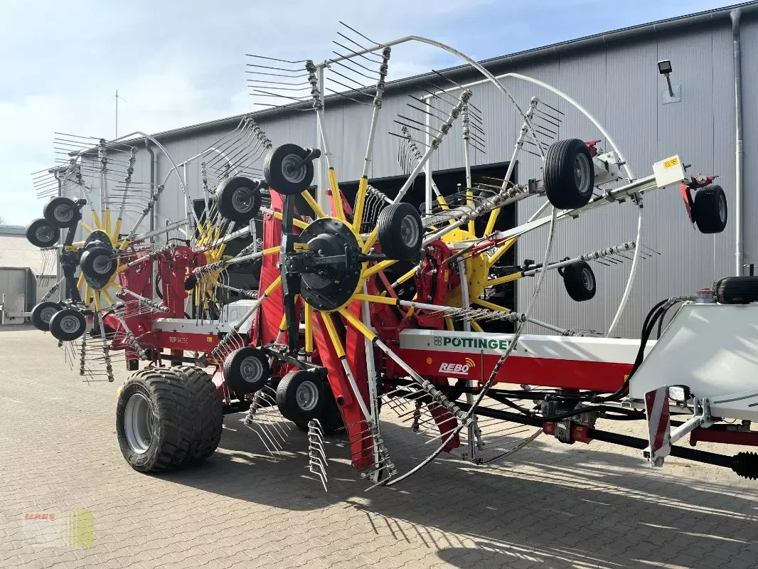 E-FARM: pöttinger top 1403 c, top zustand ! - Rastrillo - id ZYH8TUT - 54.622 € - Año: 2021 - Alemania