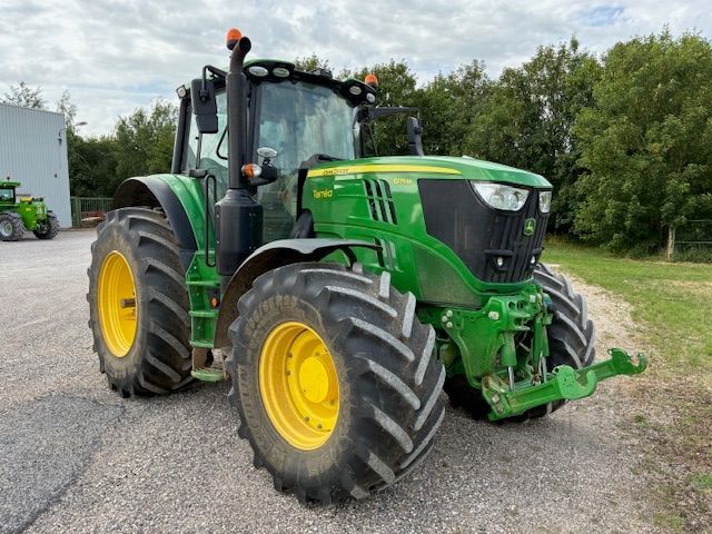 John Deere 6175 M Traktor 99 000 €