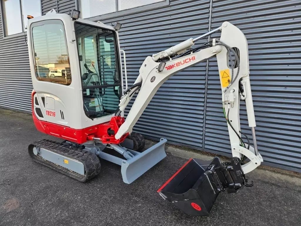 Takeuchi TB 216 Excavator 20.065 EUR