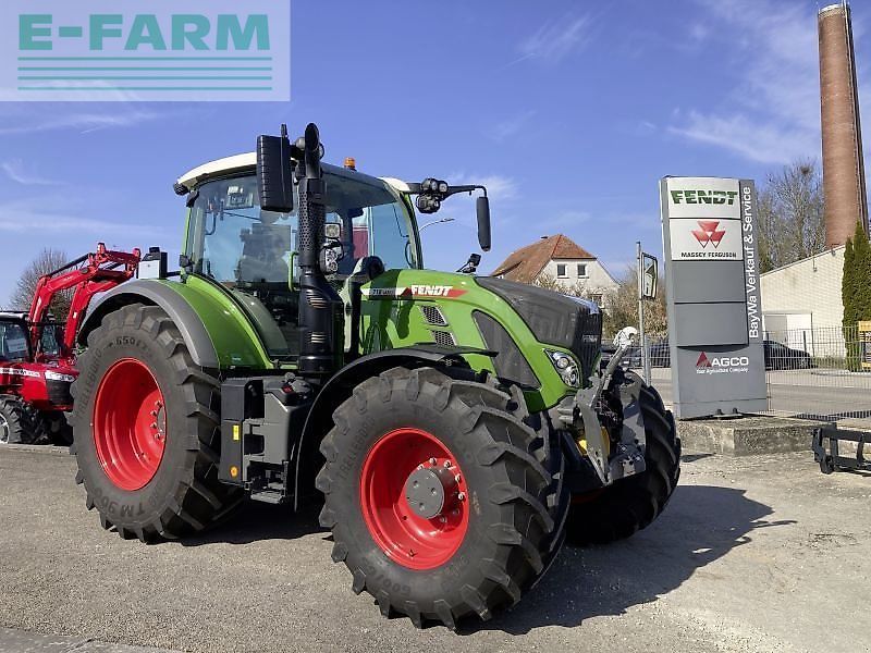 Fendt 718 Vario Profi Plus Tractor €199,000