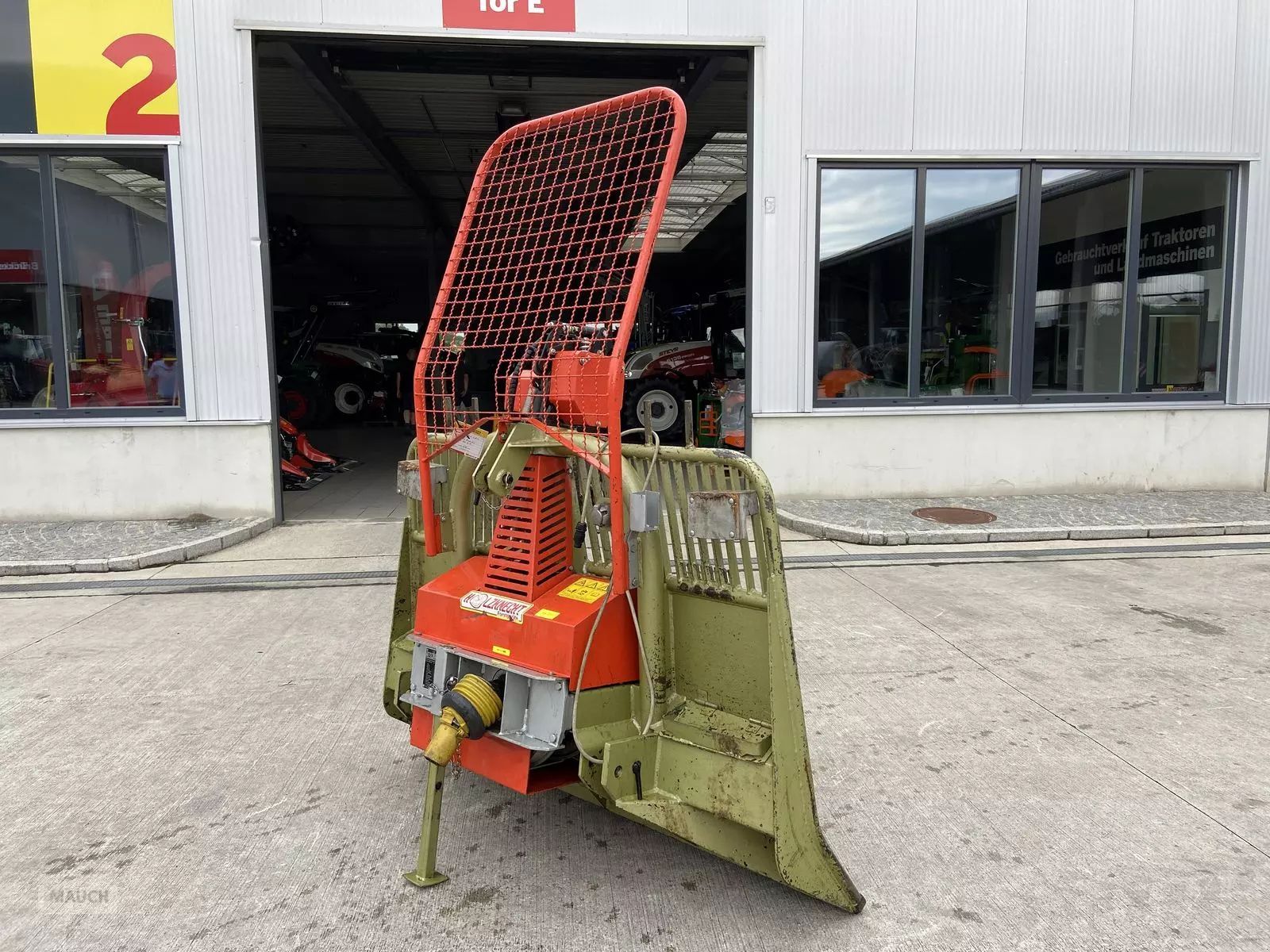E-FARM: HOLZKNECHT hs 370 - Forstausrüstung - id NJM4BIV - 8.407 € - Baujahr: 2008 - Österreich