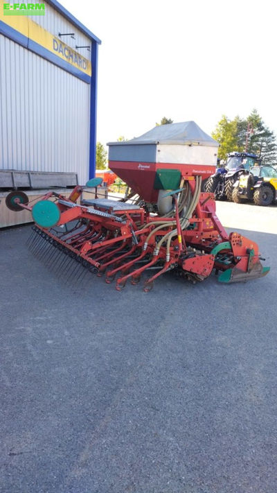 E-FARM: Kverneland DA -L - Drilling machine combination - id K8UV8KE - €6,000 - Year of construction: 1999 - France