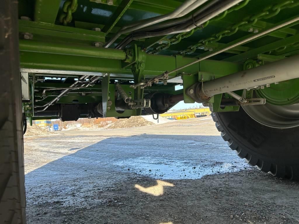 E-FARM: Pronar nv 161-4 - Epandeur à lisier automoteur - id V2JHCQL - 31 800 € - Année: 2023 - Finlande
