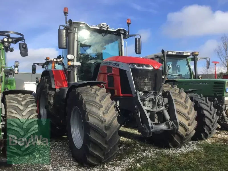 E-FARM: Massey Ferguson 8S.305 Exclusive - Tractor - id GIJHFCN - €195,252 - Year of construction: 2023 - Engine hours: 739,Engine power (HP): 305,Germany