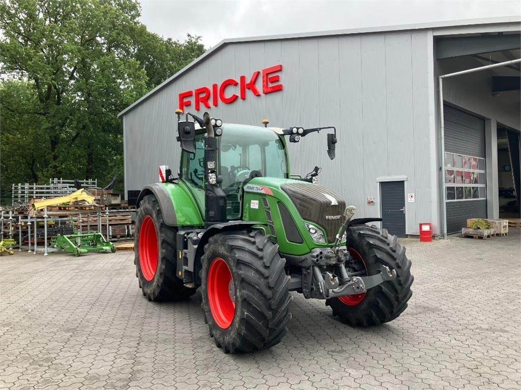 Fendt 724 Vario Profi+ Traktor 99.900 €