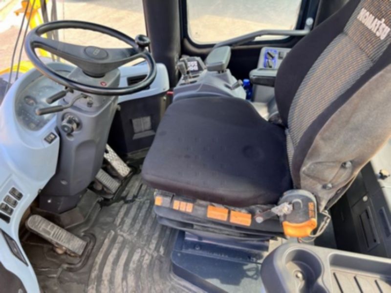 E-FARM: KOMATSU wa480-5 - Wheel loader - id FFPHPUJ - €49,000 - Year of construction: 2006 - Engine hours: 21,000,Engine power (HP): 292,France