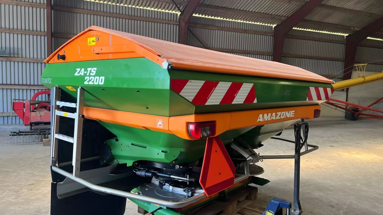 Amazone za-ts profis 2200 Epandeur d'engrais 12 720 €