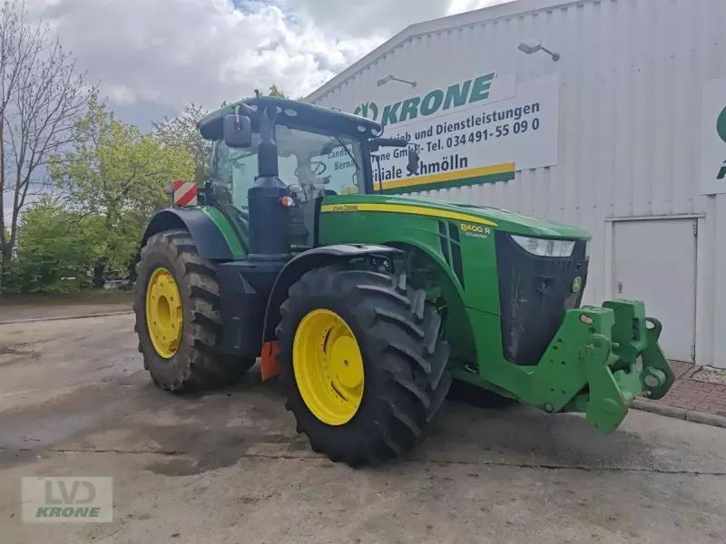John Deere 8400 R Tractor €178,900