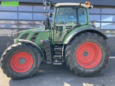 E-FARM: Fendt 516 Vario ProfiPlus - Tractor - id IAHNRDG - €81,300 - Year of construction: 2016 - Engine hours: 5,575,Engine power (HP): 160,Germany