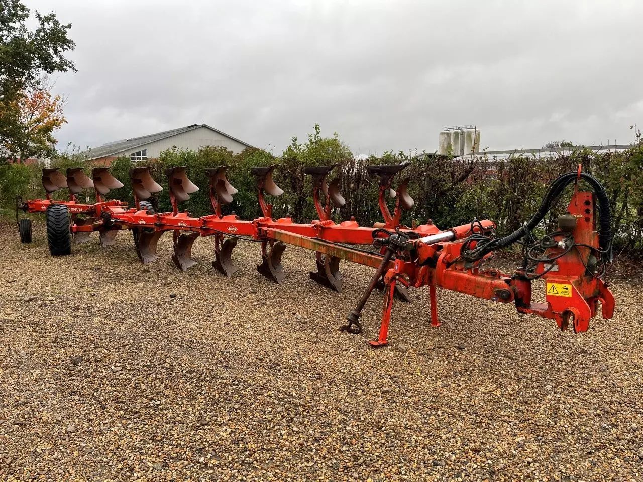 Kuhn vari manager 6+3 Aratro 5.996 €