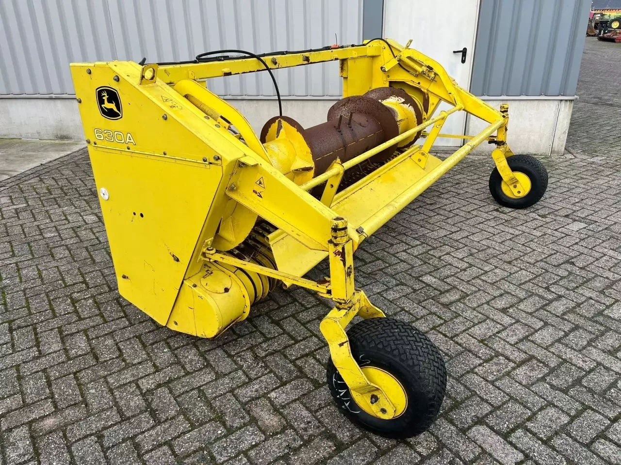 John Deere 630 Hedery do kombajnów zbożowych/sieczkarni
