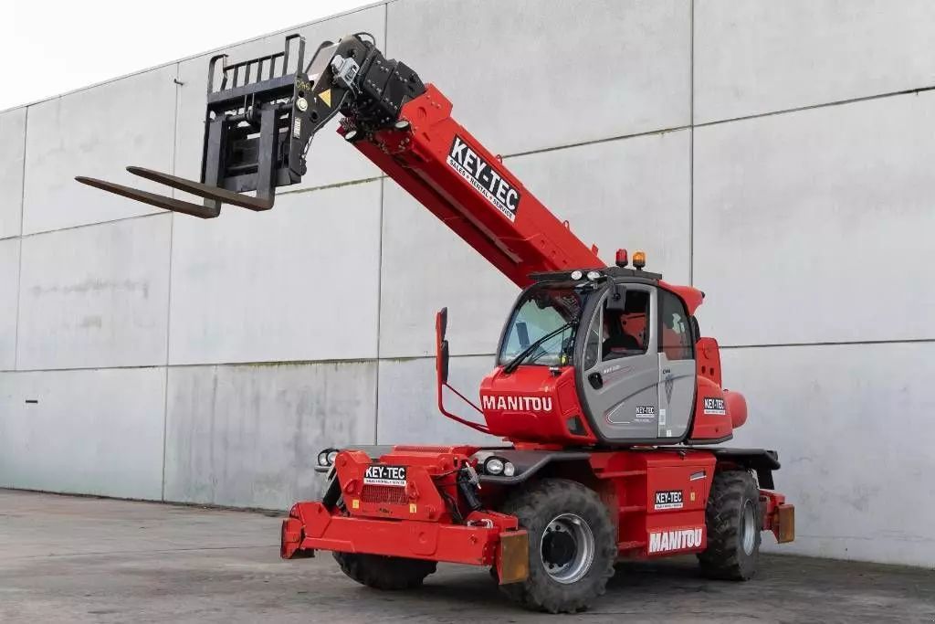 Manitou MRT 2150 Privilege Телескопичен товарач 136 000 €
