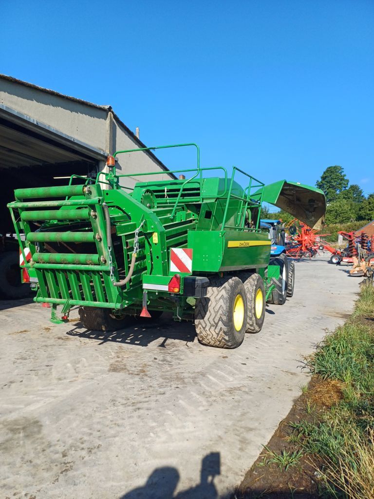 John Deere L 1534 Empacadora 80.000 €