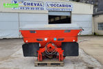 Kuhn axis 40.1w fertiliserspreaders €9,500