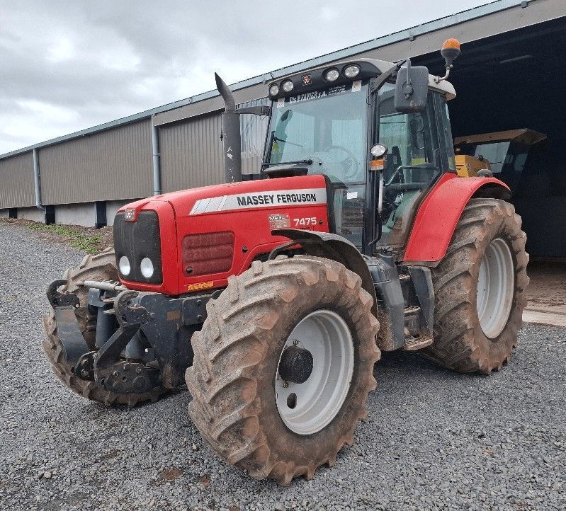 Massey Ferguson 7475 Dyna-VT Traktor 33 000 €