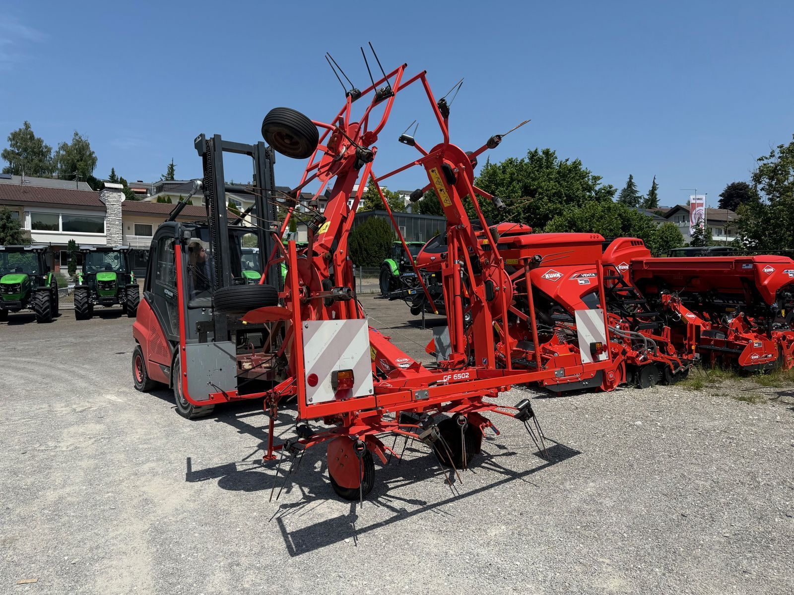 Kuhn GF 6502 Tedder €5,474