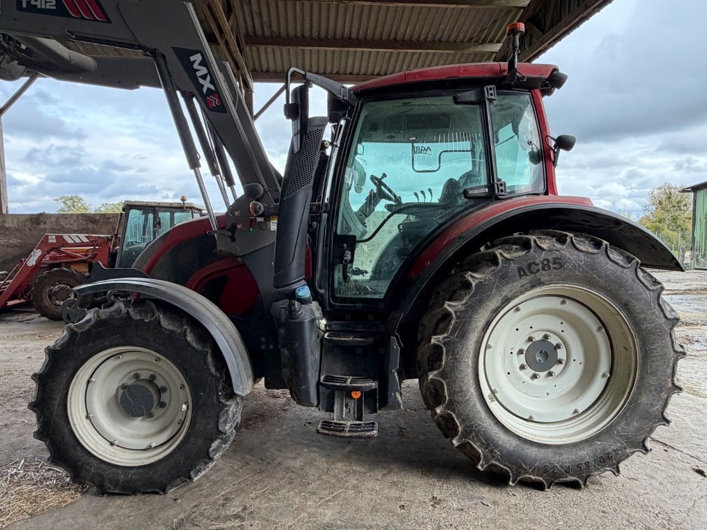 E-FARM: Valtra N104H5 - Traktor - id UMHYSHY - 47.500 € - Baujahr: 2020 - Abgelesene Motorstunden: 5.350,Motorleistung (PS): 110,Frankreich