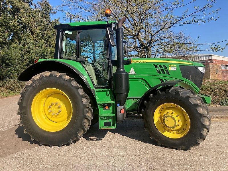 E-FARM: John Deere 6155 M - Tractor - id FG5HNXN - 76.686 € - Año: 2021 - Horas: 3265,Reino Unido