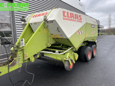 E-FARM: Claas Quadrant 2200 - Baler - id IEHCVVS - €19,900 - Year of construction: 2000 - Total number of bales produced: 60,000