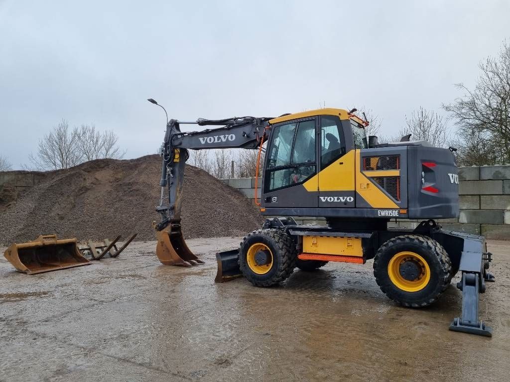VOLVO ewr 150 e Radbagger 94.102 €