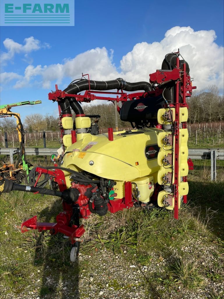 E-FARM: Hardi zaturn 1500l - Sprayer - id 81RQ1WI - €22,500 - Year of construction: 2019 - France
