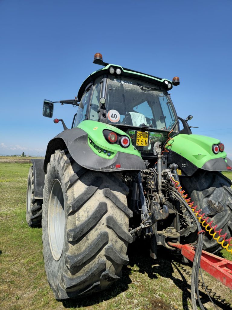 Deutz-Fahr AgroTron 7250 TTV Tractor