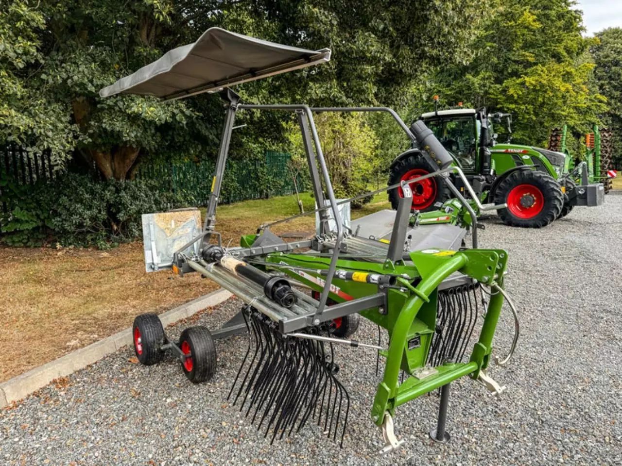 E-FARM: Fendt Former 456 DN - Andaineur - id CFJELSD - 8 017 € - Danemark
