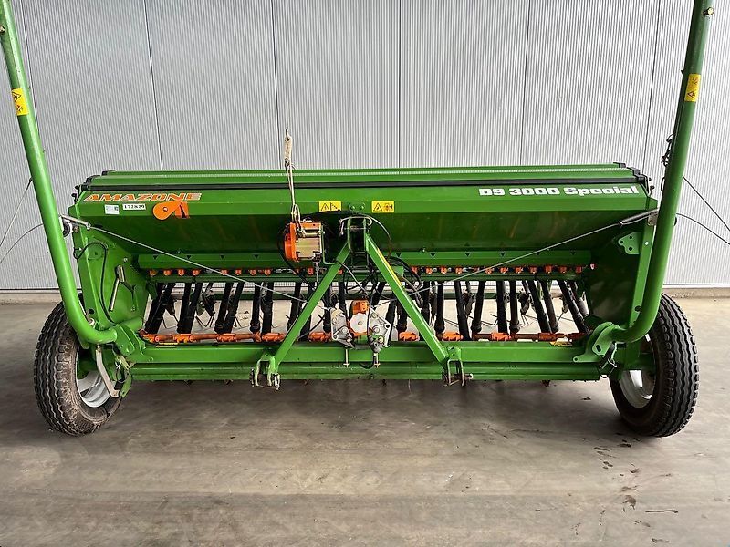 Amazone d9 3000 spezial Drill €5,800