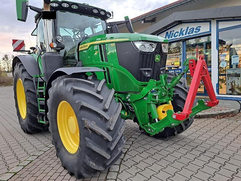 E-FARM: John Deere 6R 250 - Traktor - id BYNGFIH - 188 655 € - Rok produkcji: 2023 - Motogodziny: 1109,Moc silnika: 301,Niemcy