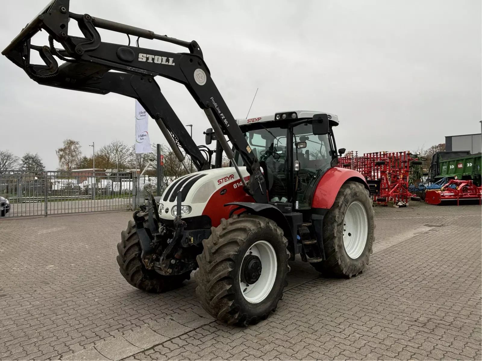 E-FARM: Steyr 6140 Profi - Tracteur - id 4AU6YWZ - 53 000 € - Année: 2015 - Lecture du nombre d'heure: 7 273,Puissance du moteur (chevaux): 140,Allemagne