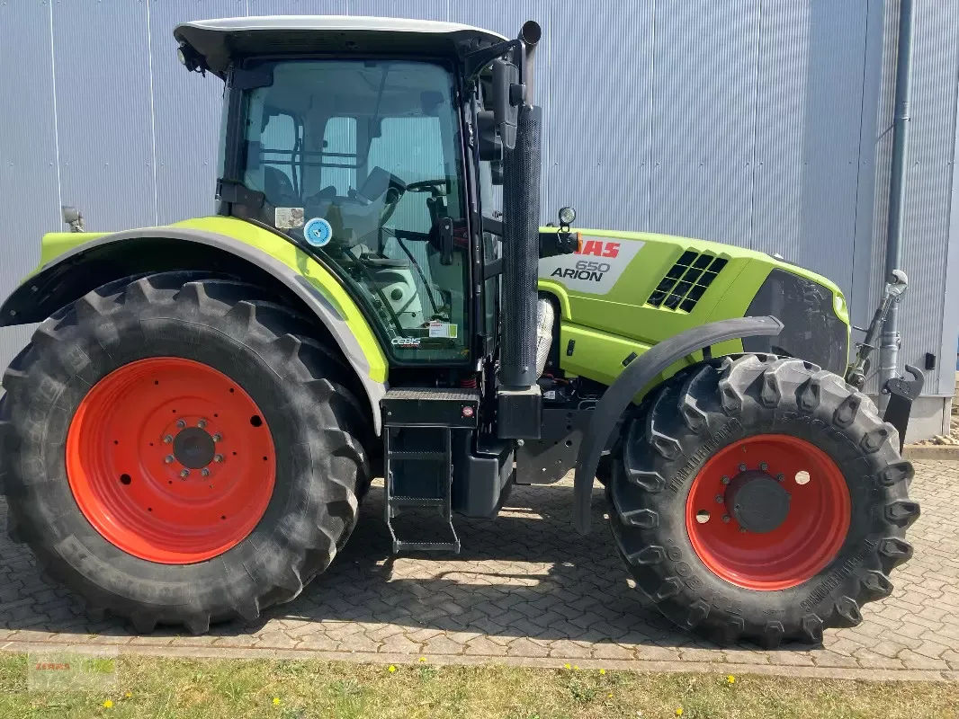 E-FARM: Claas Arion 650 CMATIC CEBIS - Traktor - id HGPQLJ2 - 61 900 € - Rok produkcji: 2016 - Motogodziny: 4831,Moc silnika: 185,Niemcy