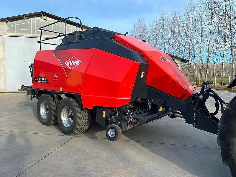 E-FARM: Kuhn LSB 1290 D - Empacadora - id LUVIBZP - 73.124 € - Año: 2018 - Las balas producidas: 16.214,Hungría