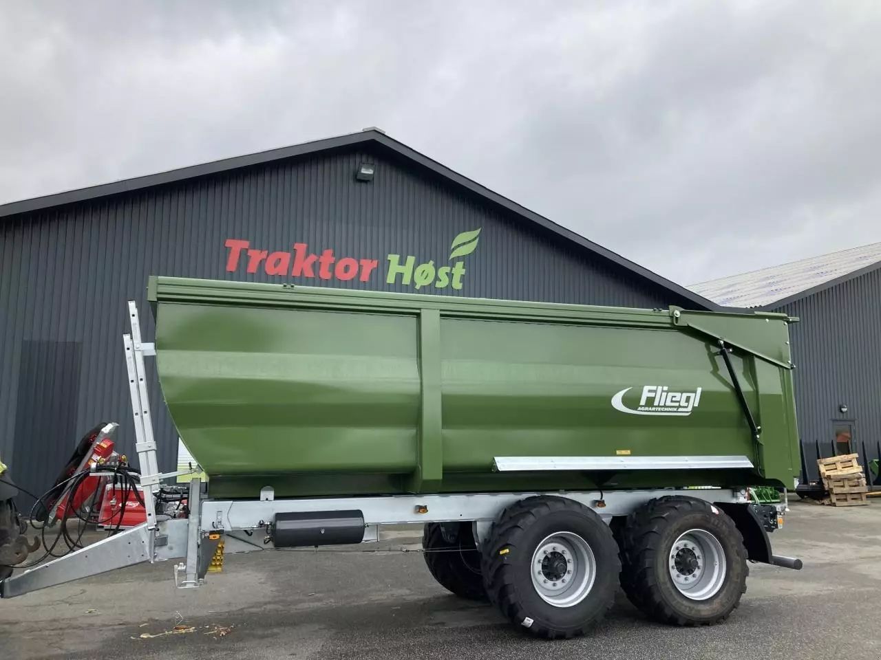 E-FARM: Fliegl tmk 269 fox profi - Tipper - id MIVZTN5 - €39,980 - Year of construction: 2023 - Denmark