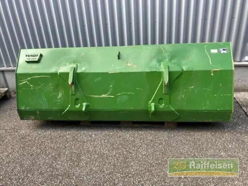 Fendt universalschaufel 2400 Attachment €1,150