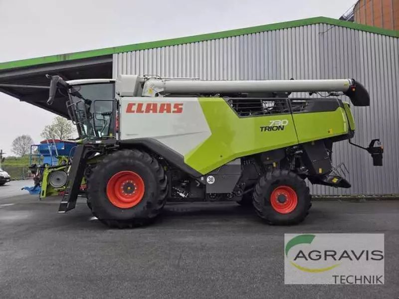 Claas Trion 730 Combine harvester €279,000