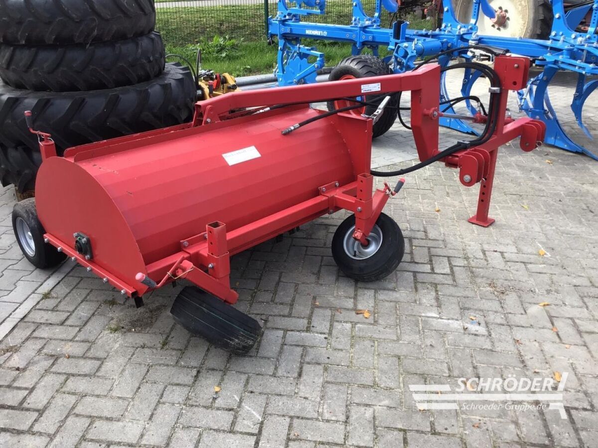 E-FARM: erdbeerentranker - Echipament de prelucrare a legumelor - id QKUH8JE - 9.000 EUR - Anul: 2018 - Germania