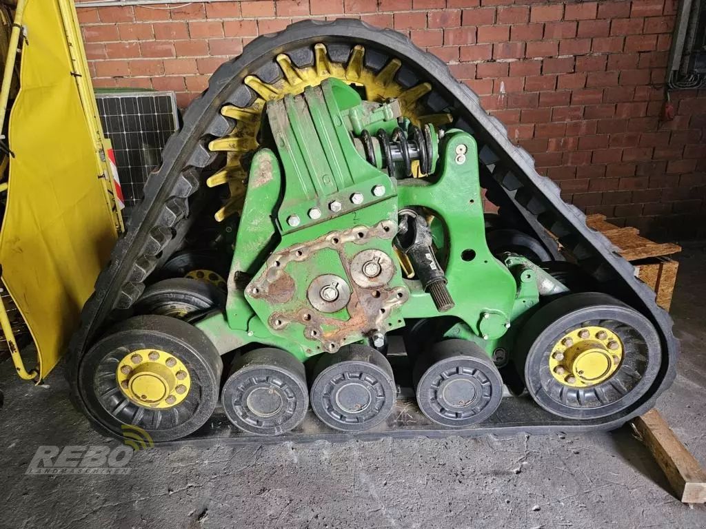 John Deere soucy 24" Dele 37.800 €
